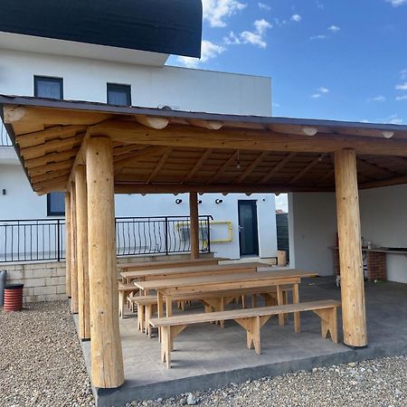 Villa Class Sînmartin Εξωτερικό φωτογραφία